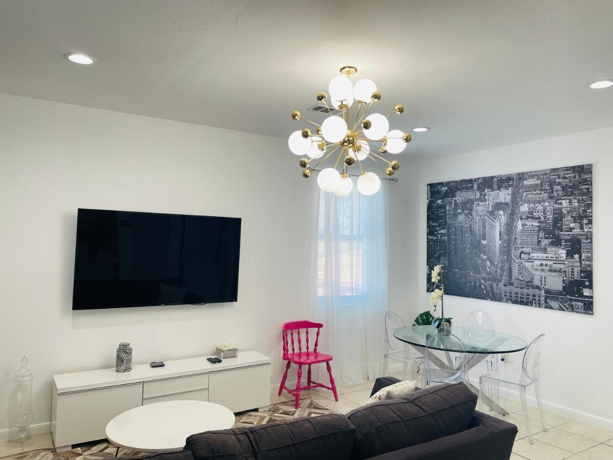 Xanadu Villas - 3 Bedroom House Or 2 Bedroom Apartment Miami Exterior photo