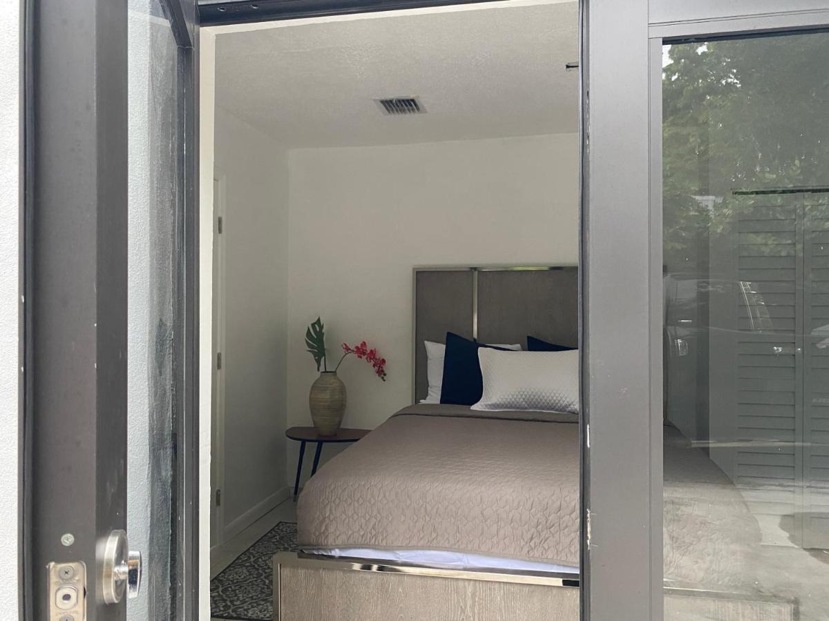 Xanadu Villas - 3 Bedroom House Or 2 Bedroom Apartment Miami Exterior photo