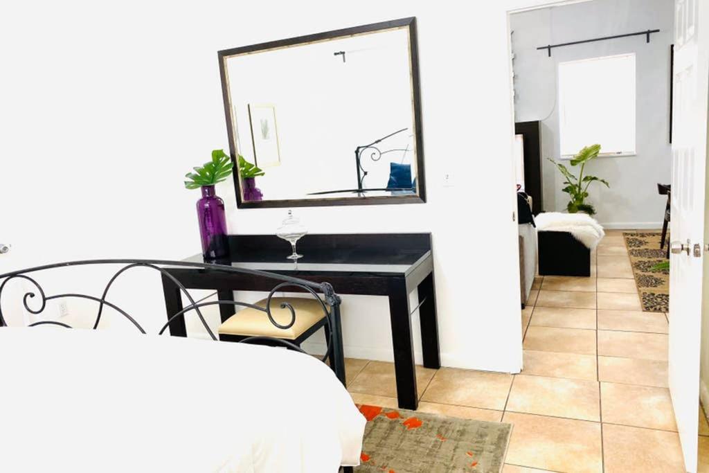 Xanadu Villas - 3 Bedroom House Or 2 Bedroom Apartment Miami Exterior photo