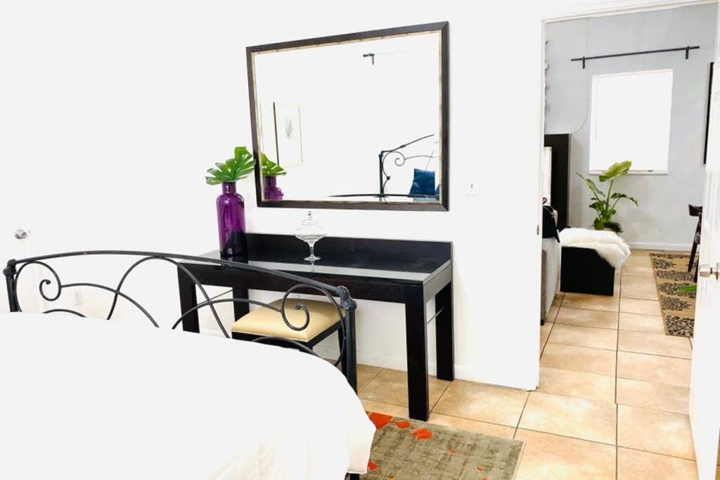 Xanadu Villas - 3 Bedroom House Or 2 Bedroom Apartment Miami Exterior photo